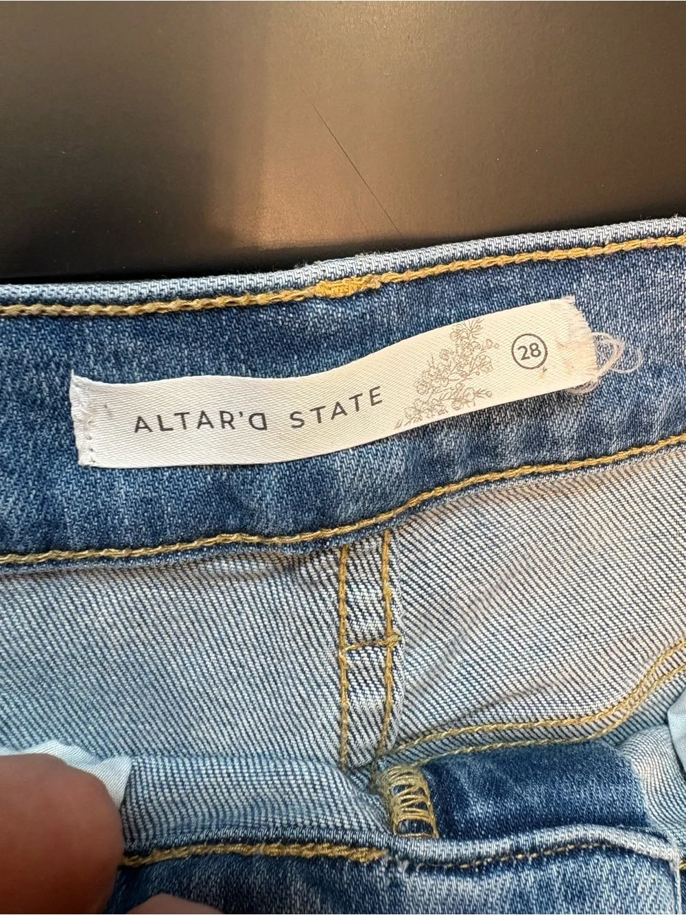 Altar'd State Light Blue Distressed Cropped Jeans - Picture 8 of 12